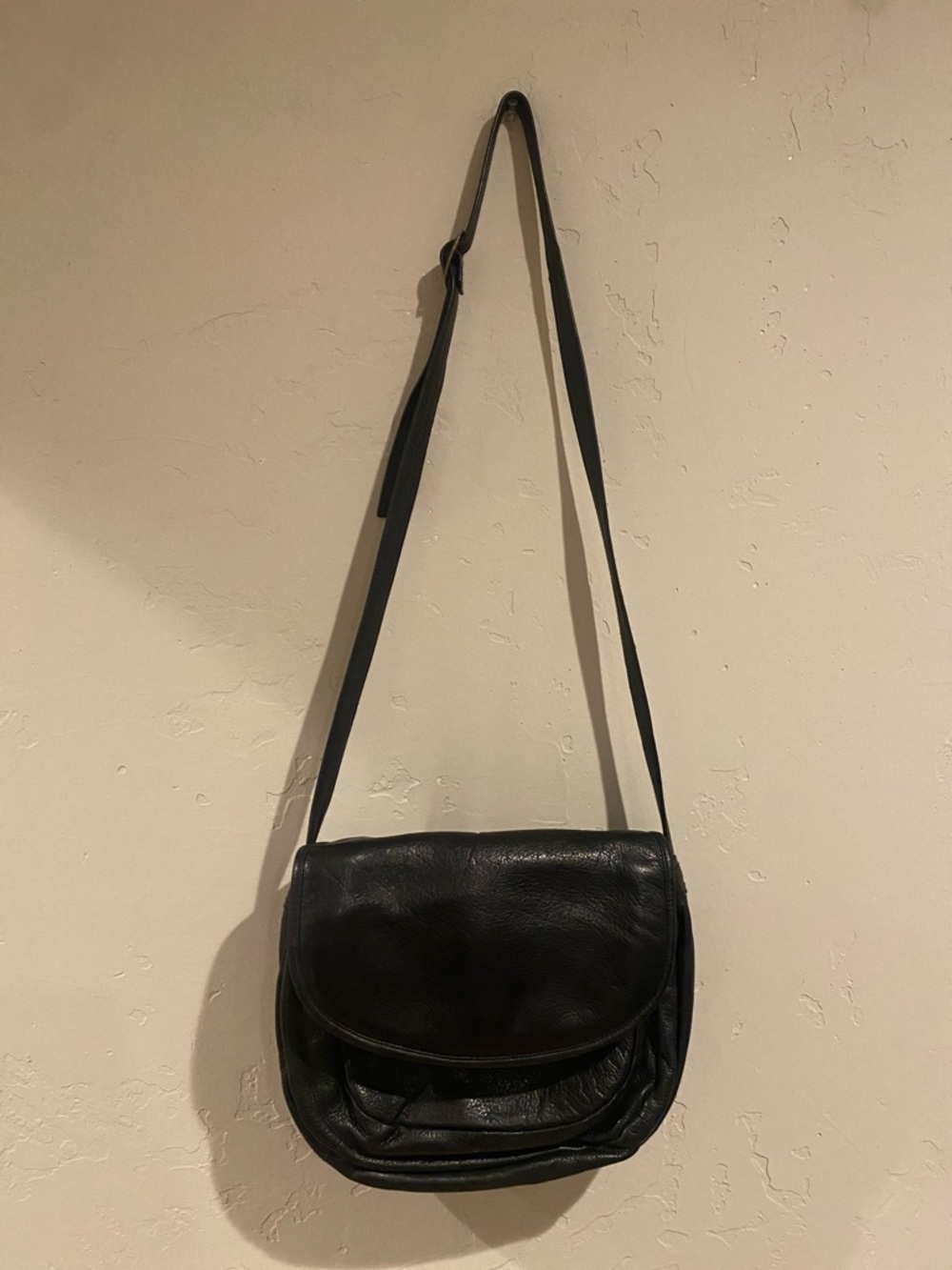 Soft Black Leather Crossbody Bag - Unbranded